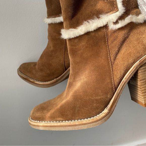 *SOLD* Vintage Y2K Browns tan and cream suede & shearling heeled boots 37 - Picture 7 of 15